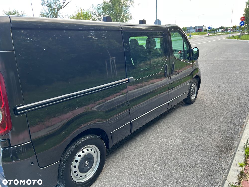 Opel Vivaro - 12