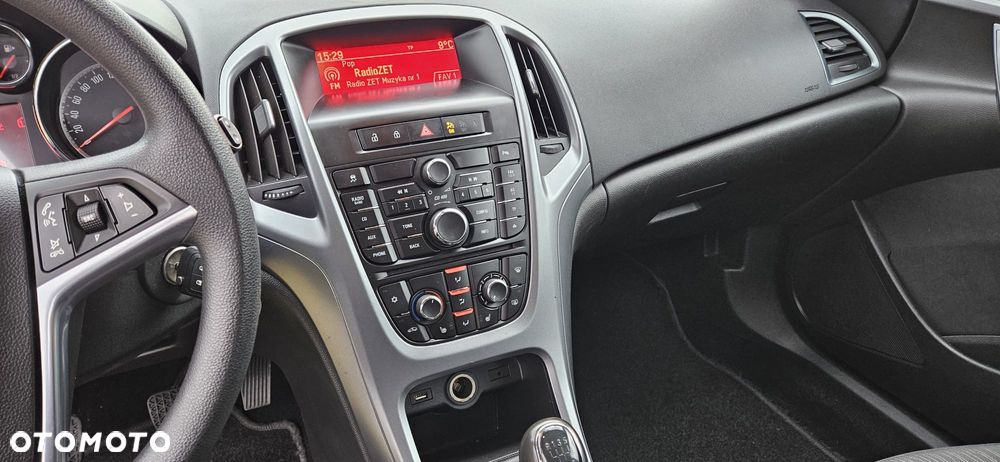 Opel Astra 1.7 CDTI ecoFLEX - 11