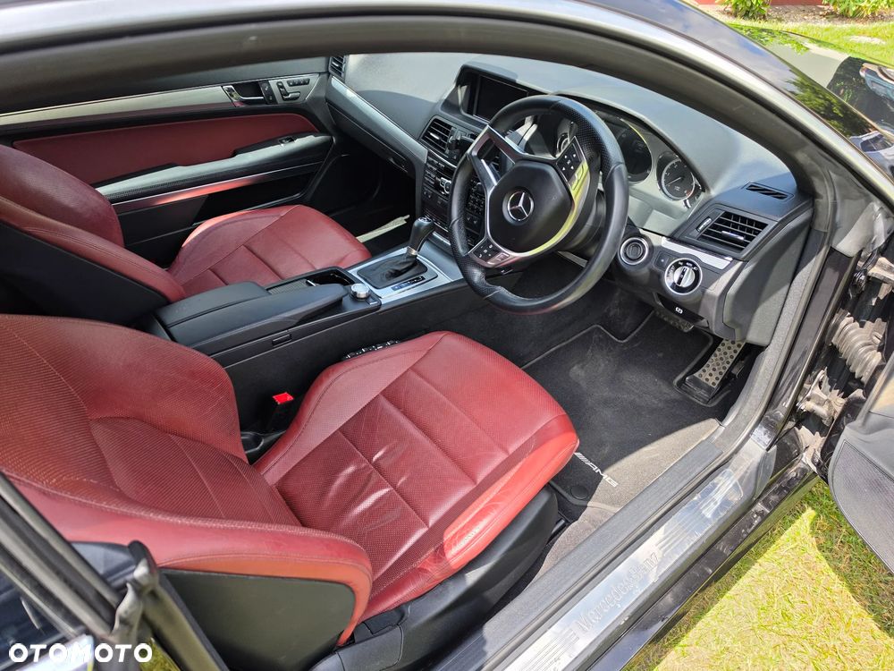 Mercedes-Benz Klasa E 250 CDI 7G-TRONIC - 15
