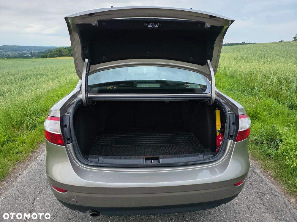 Renault Fluence 1.5 dCi Expression - 10