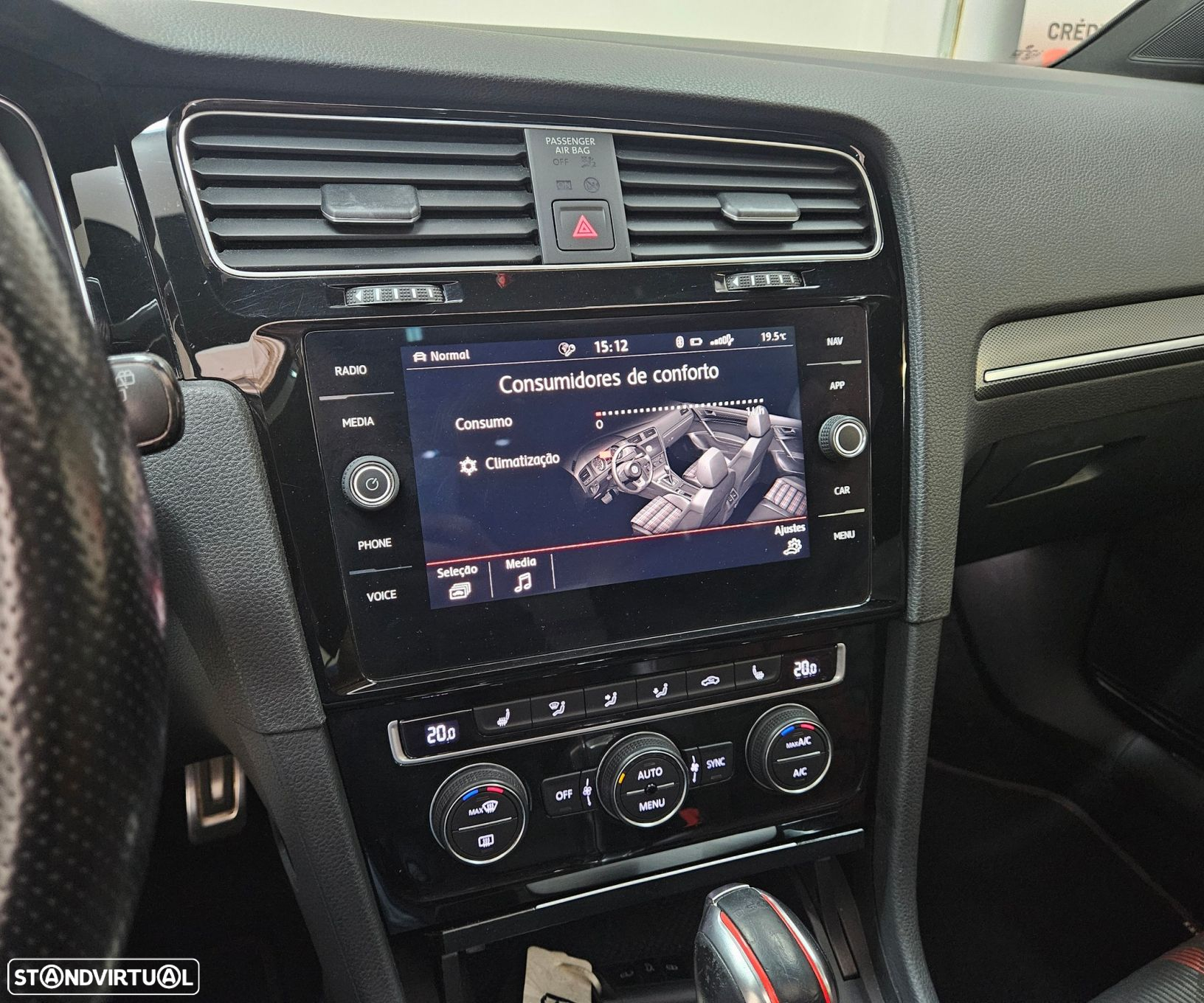 VW Golf GTI TCR 2.0 TSI OPF DSG - 38