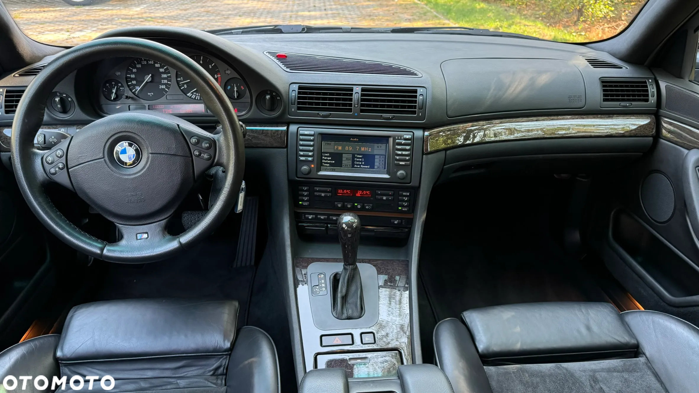 BMW Seria 7 740i - 16
