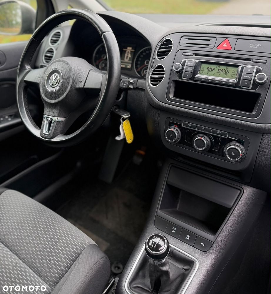 Volkswagen Golf - 14