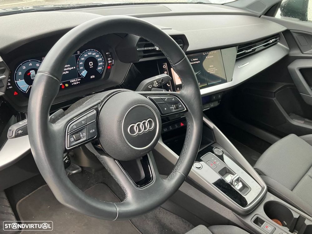 Audi A3 Limousine 30 TFSI S line S tronic - 4