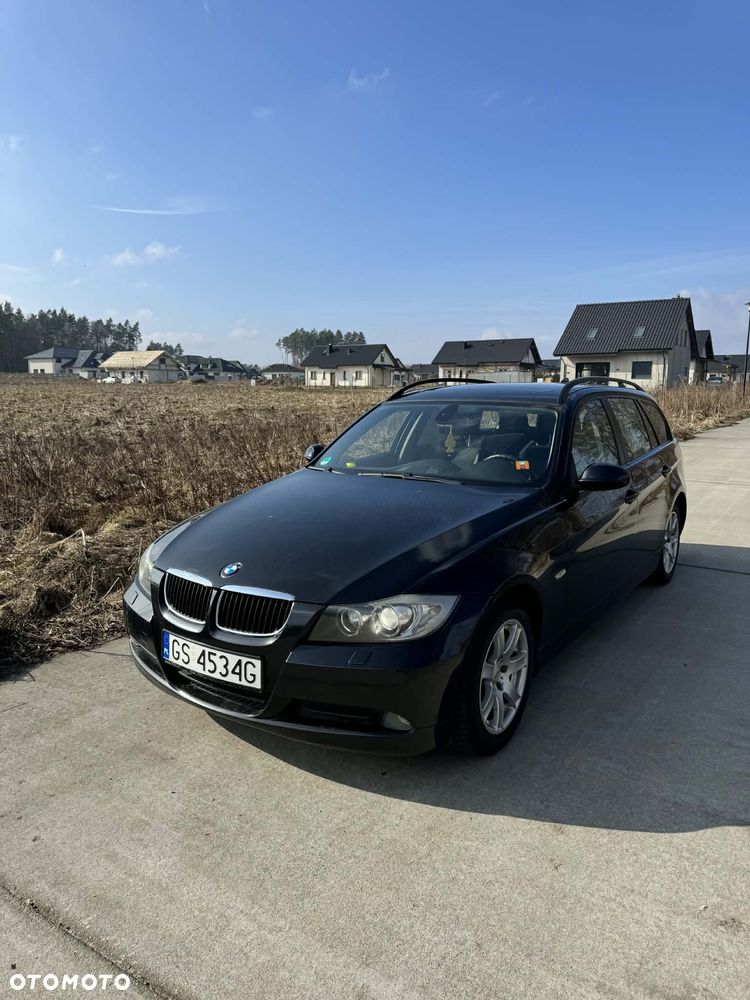 BMW Seria 3 318d DPF Edition Lifestyle - 1