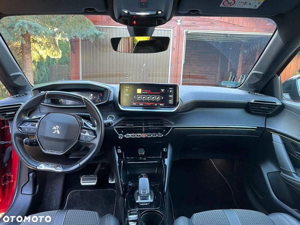 Peugeot 208 1.2 PureTech GT S&S EAT8 - 9