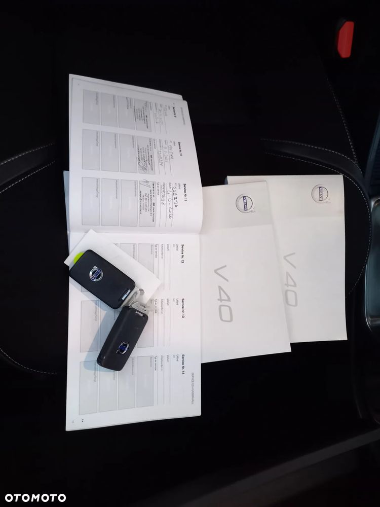 Volvo V40 D3 Momentum - 40