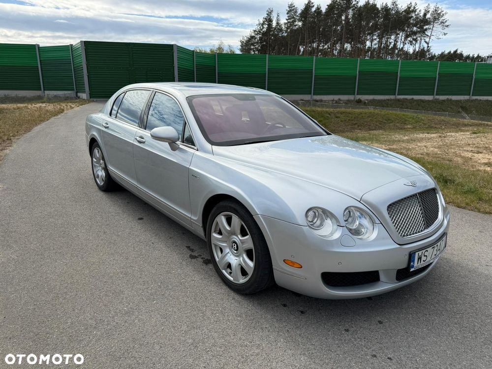 Bentley Flying Spur - 7
