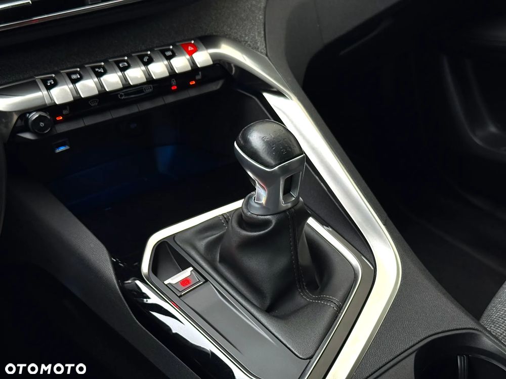 Peugeot 3008 PureTech 130 Stop & Start Allure - 35