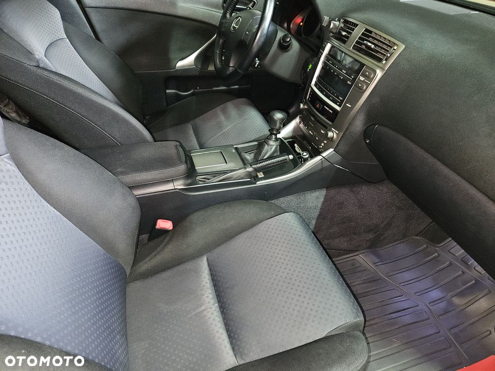 Lexus IS 220 D Classic - 23