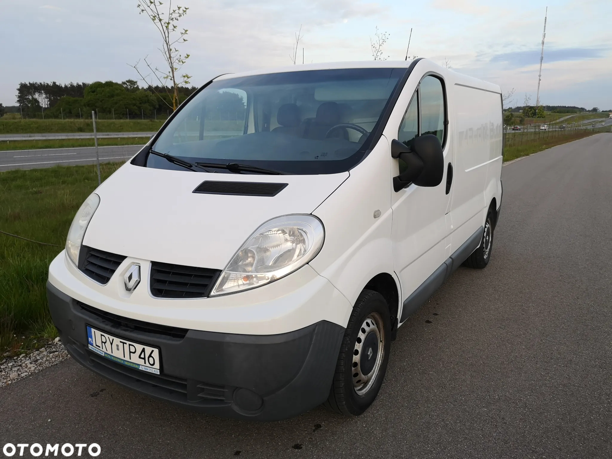 Renault TRAFIC - 19