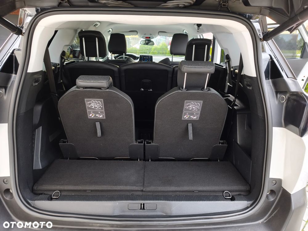 Peugeot 5008 1.6 BlueHDi Style 7os - 12