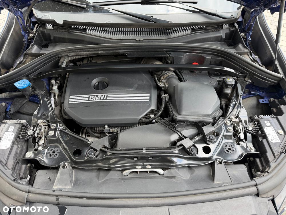 BMW X1 sDrive18i - 11