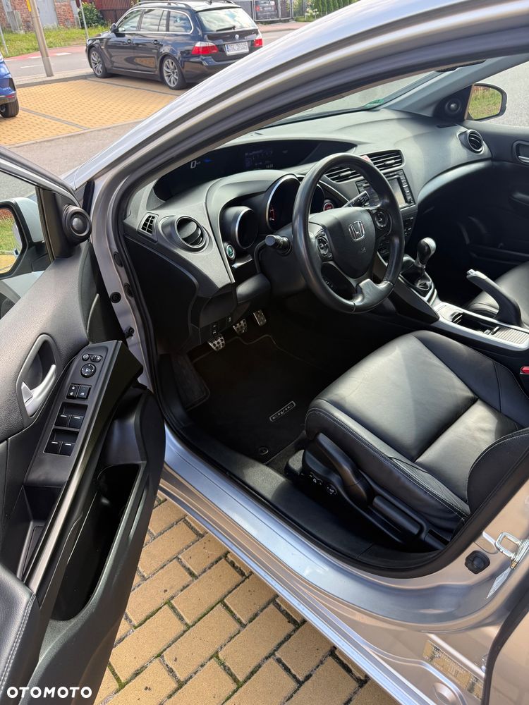 Honda Civic 1.8 i-VTEC Executive - 16