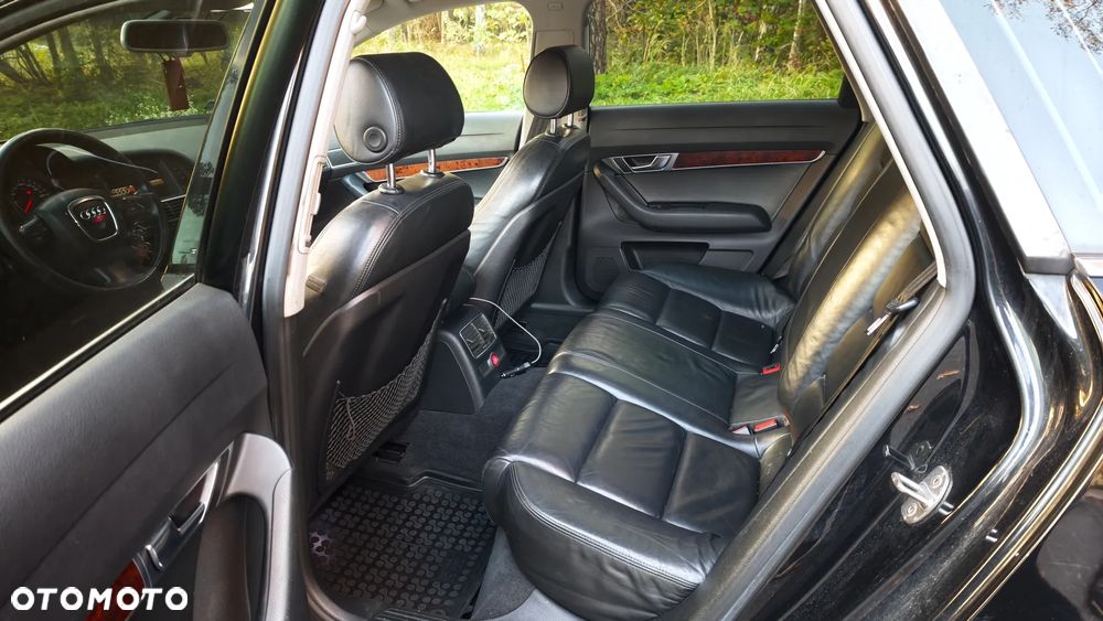 Audi A6 Avant - 17