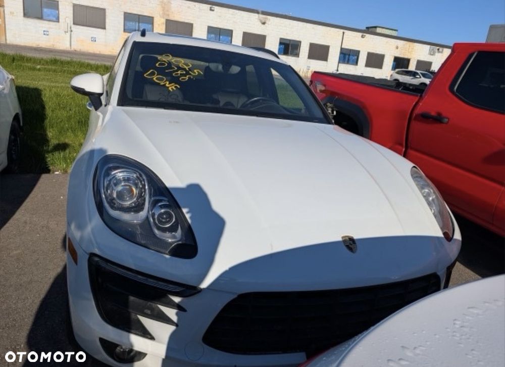 Porsche Macan S - 2