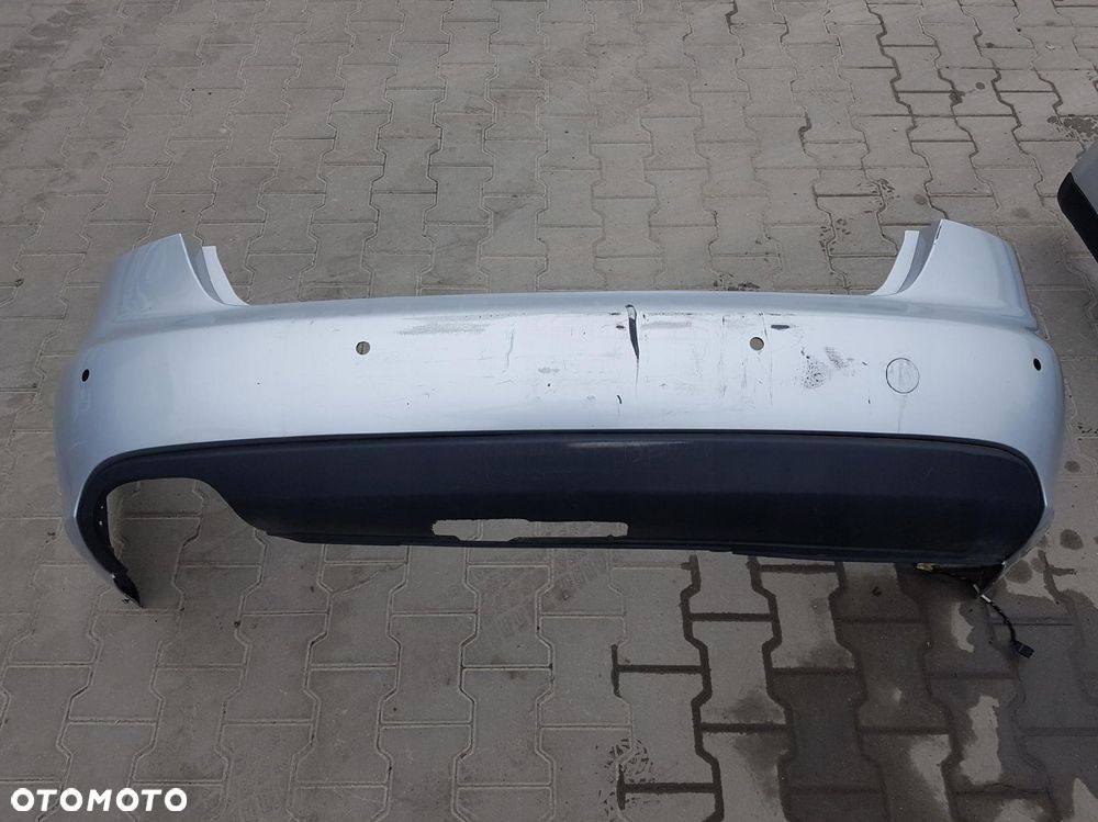 AUDI A4 B8 08-11r SEDAN ZDERZAK TYŁ TYLNY LX7W - 2