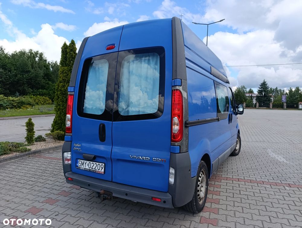 Opel Vivaro - 20