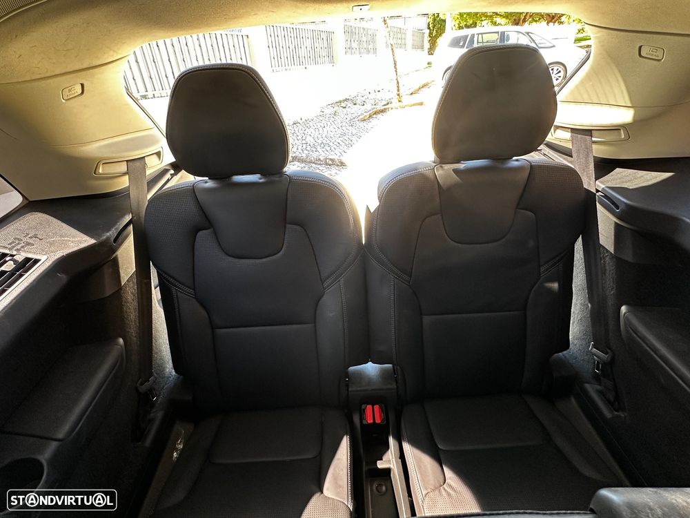 Volvo XC 90 - 30