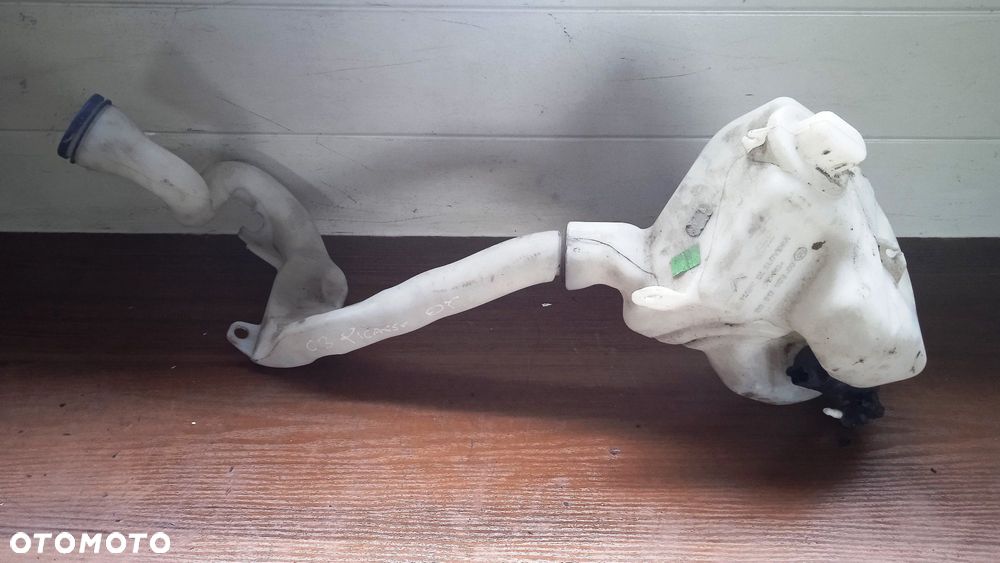 Zbiorniczek płynu spryskiwaczy pompka Citroen C3 Picasso 9681735280 - 1