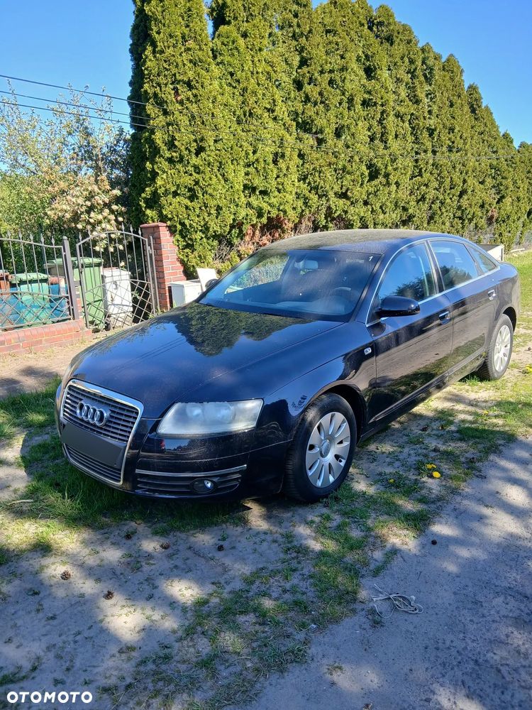 Audi A6 Limousine 2.4 - 3