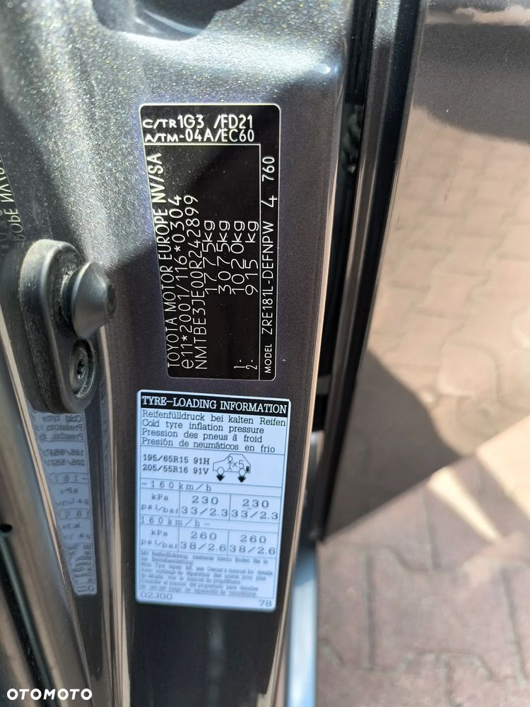 Toyota Corolla 1.6 Comfort - 16