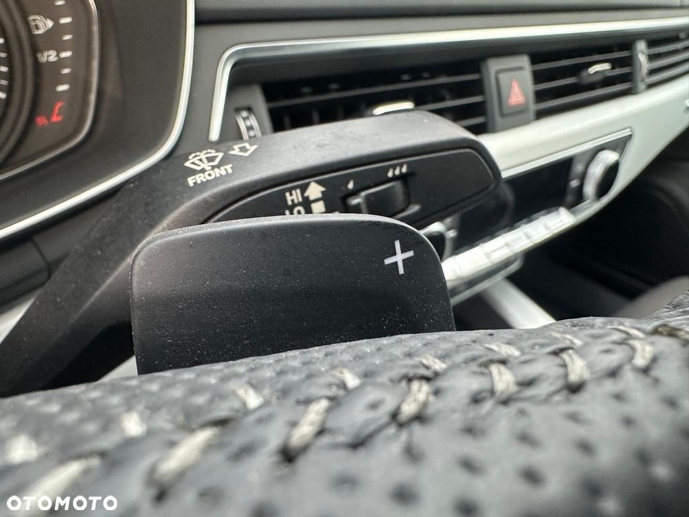 Audi A5 Sportback 40 TDI quattro S tronic S line - 23