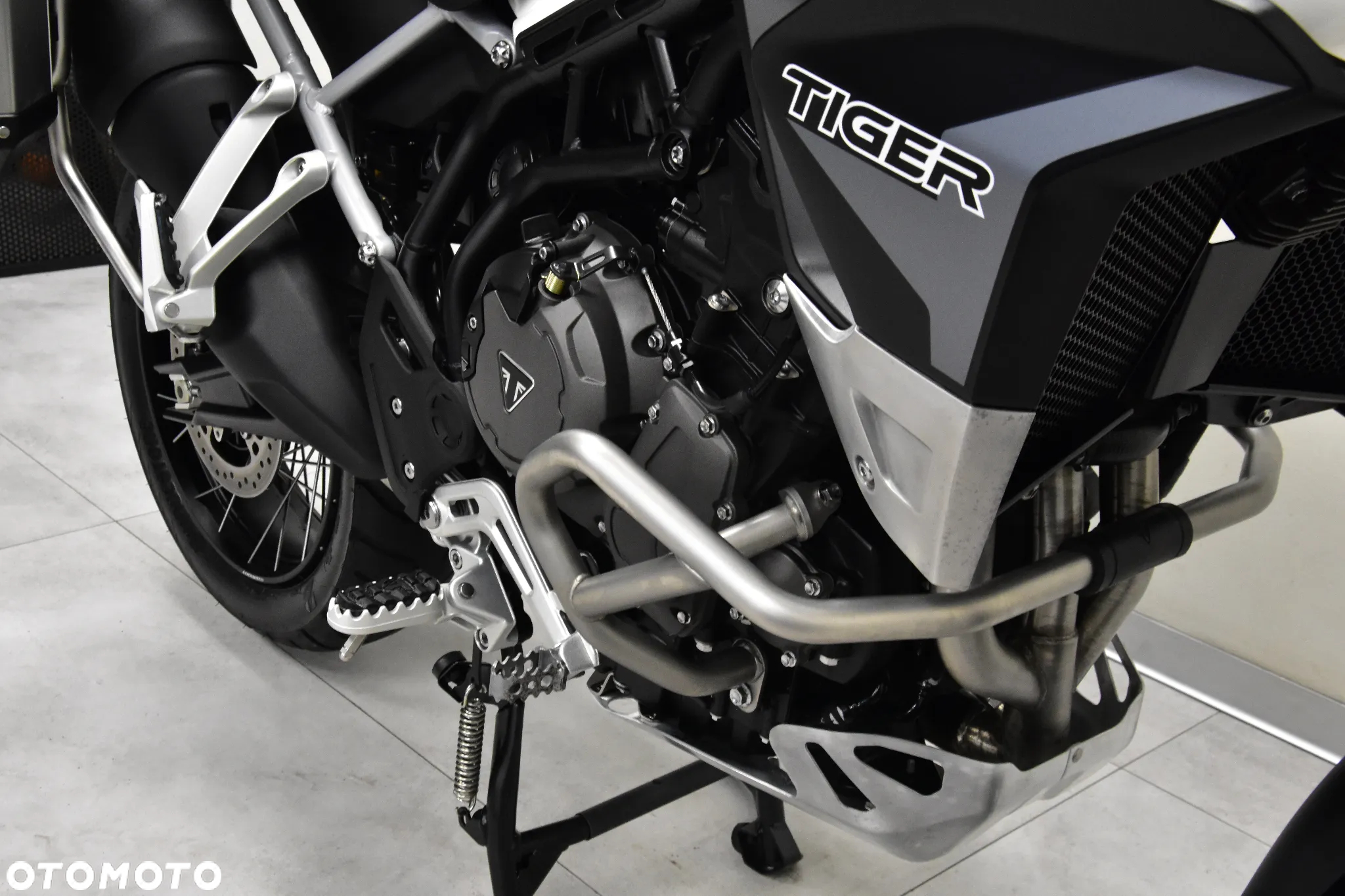Triumph Tiger - 28