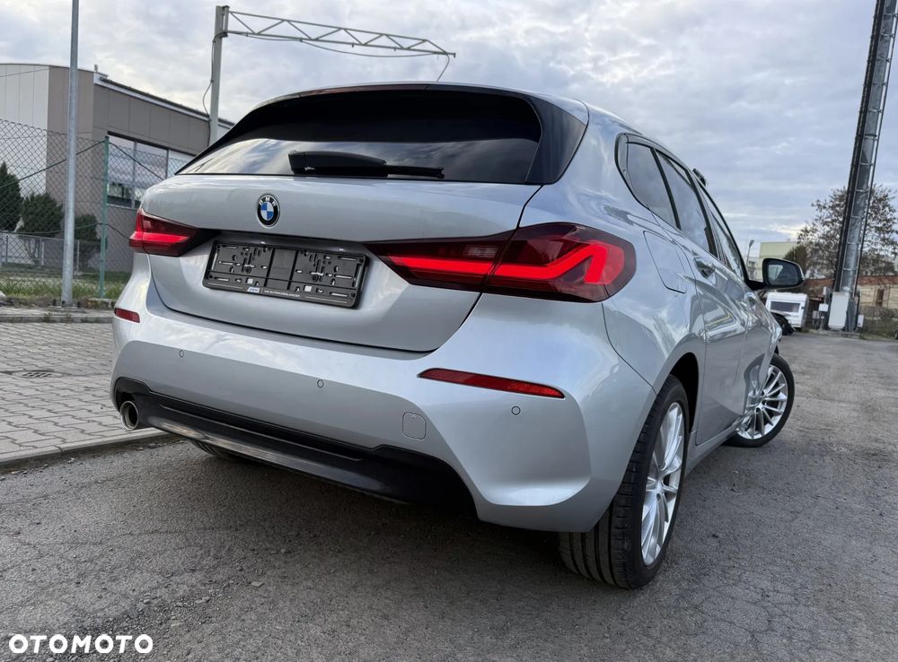 BMW Seria 1 118i Sport Line - 7