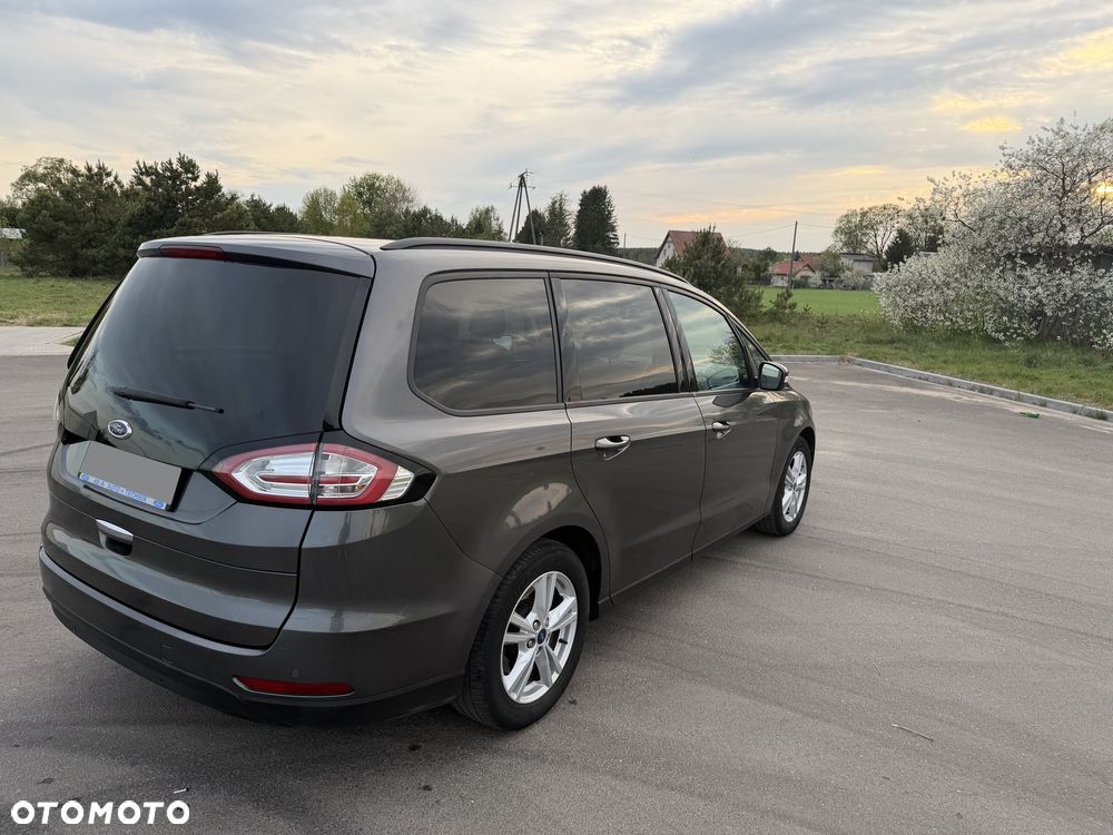 Ford Galaxy - 5