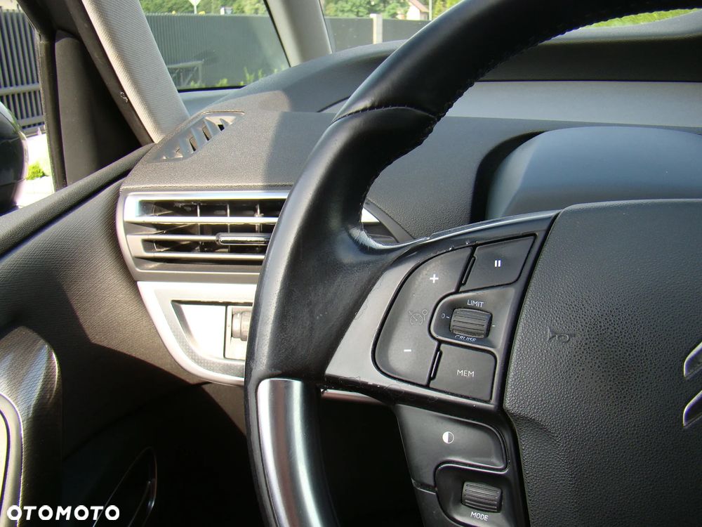 Citroën C4 Picasso BlueHDi 150 Exclusive - 23