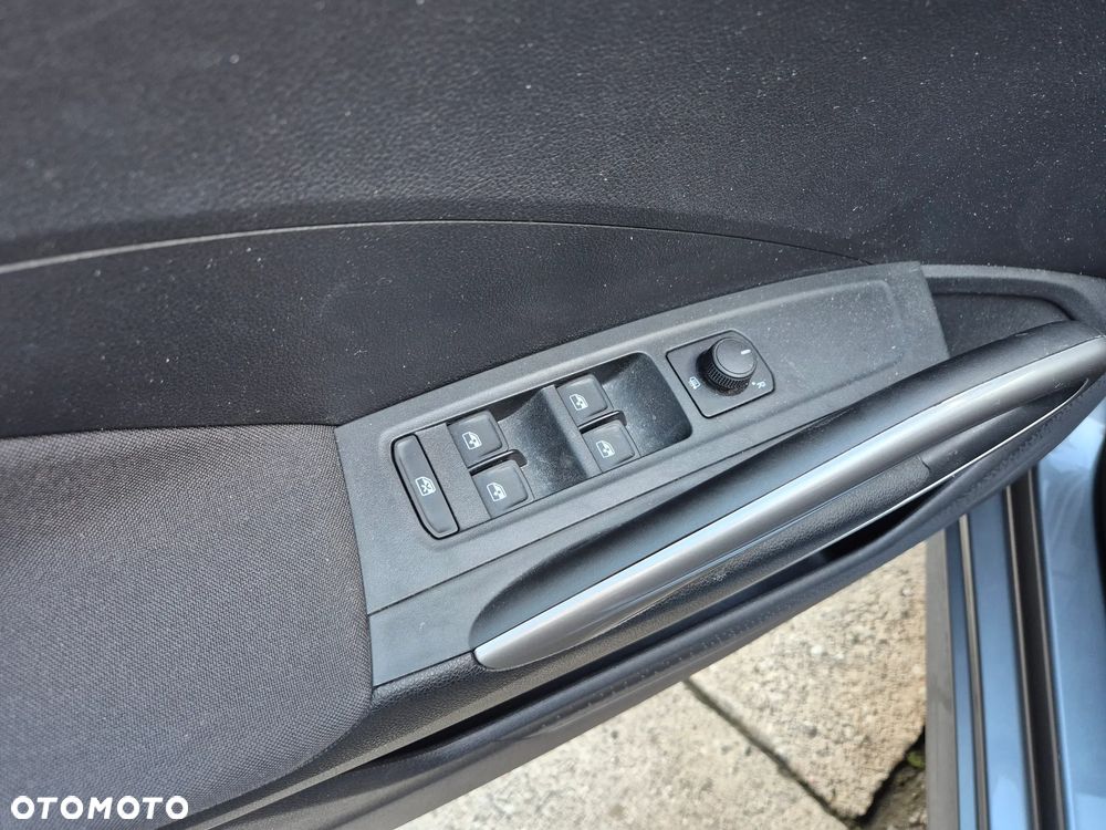 Skoda Fabia 1.0 TSI Style Color - 16