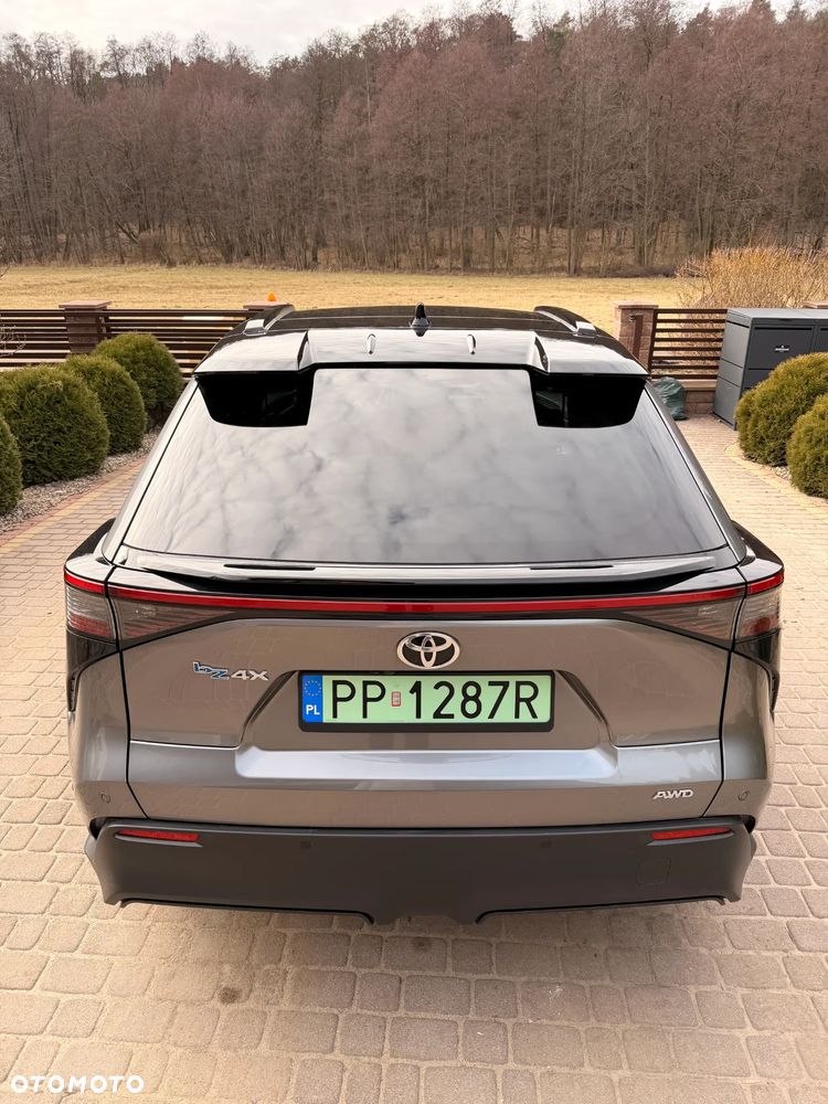 Toyota bZ4X 71.4kWh 4x4 Executive - 6