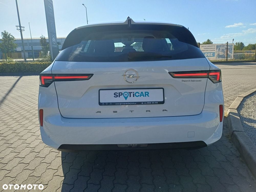 Opel Astra 1.2 T Edition S&S - 4