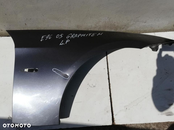 Błotnik Prawy Przedni BMW E90 Sparkling Graphite M