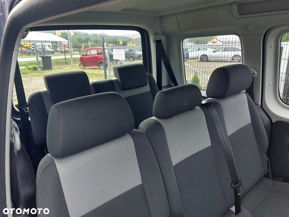 Volkswagen Caddy - 21
