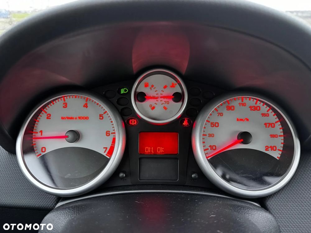 Peugeot 207 1.4 Trendy - 17