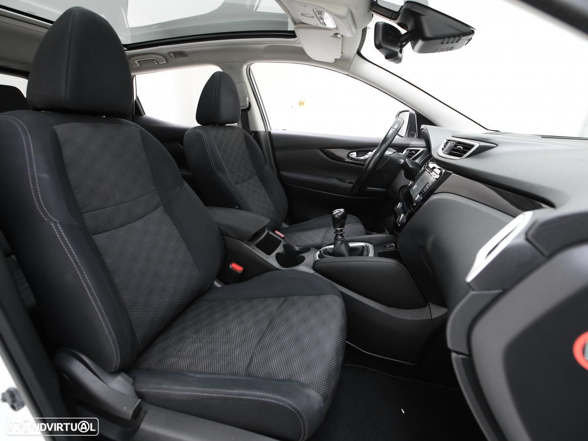 Nissan Qashqai - 14