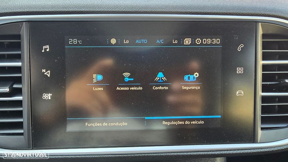 Peugeot 308 SW 1.5 BlueHDi Style - 32