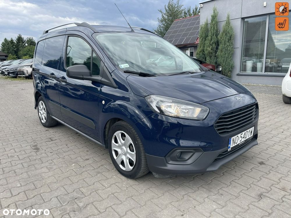 Ford Transit Courier - 1