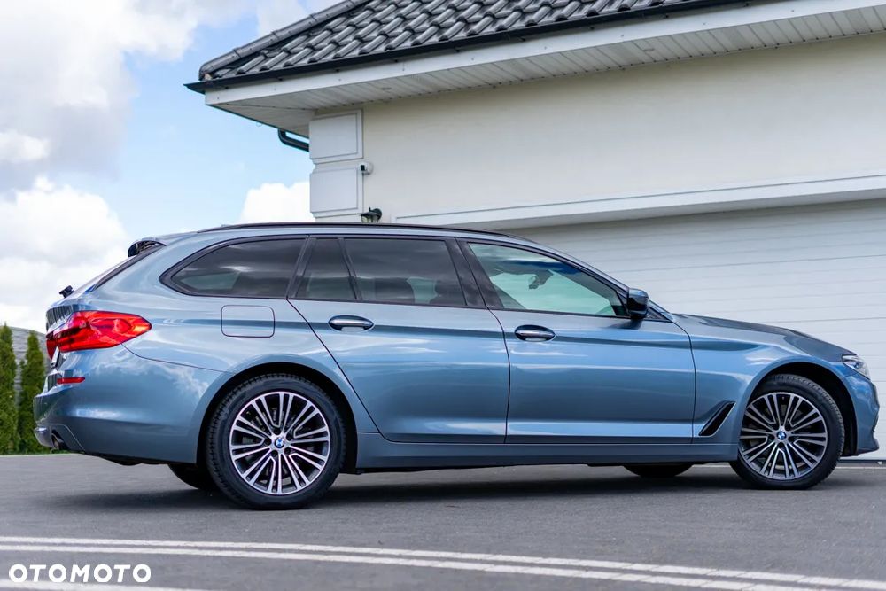 BMW Seria 5 520d M Sport Edition - 21
