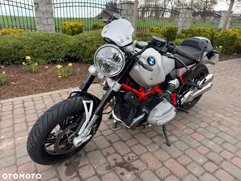 BMW R