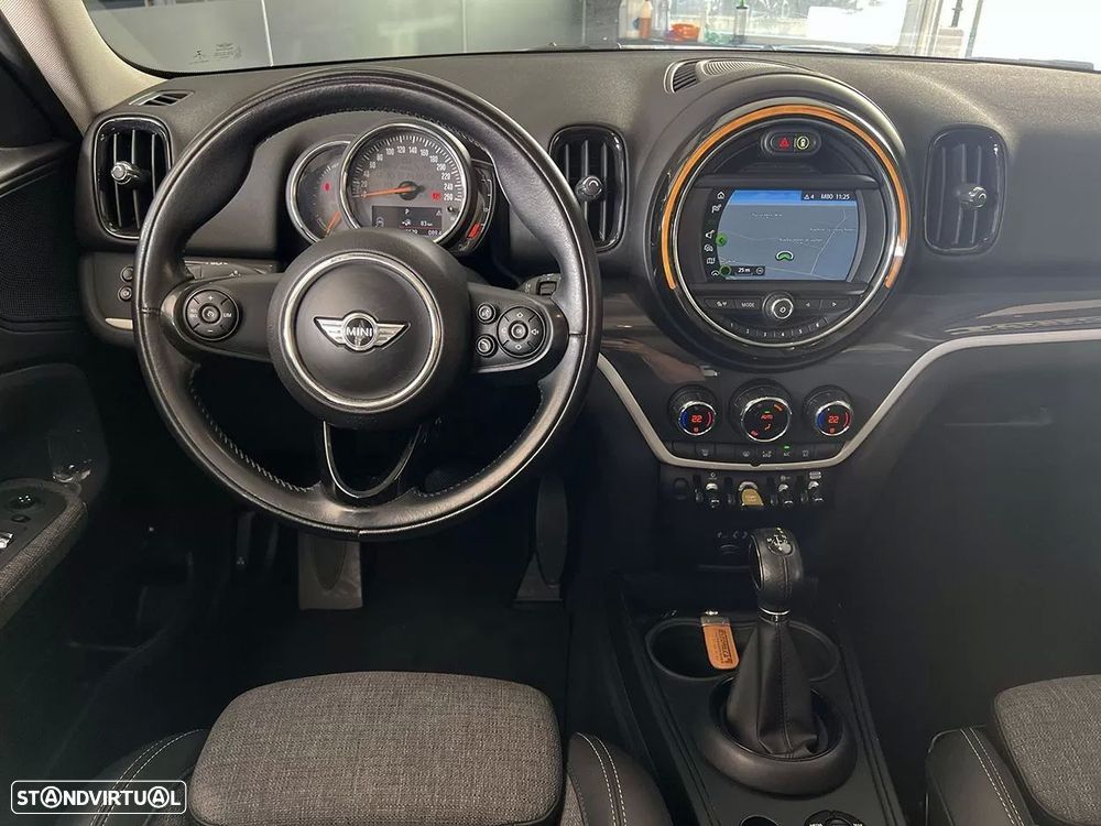 MINI Countryman Cooper SE ALL4 Auto - 10