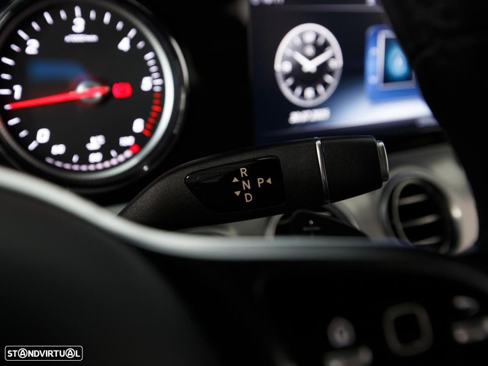 Mercedes-Benz E 220 d Avantgarde - 15