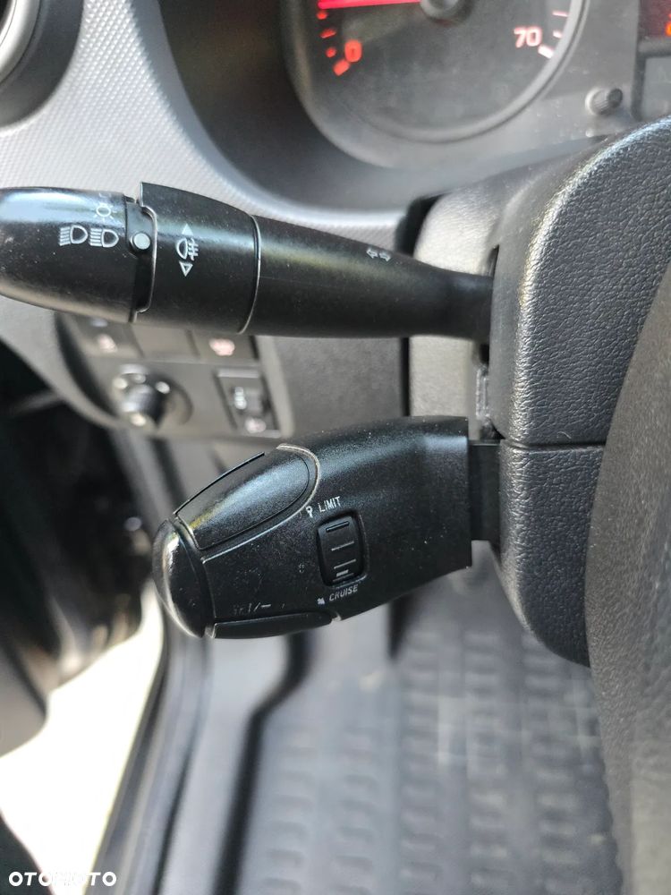 Peugeot Partner - 17