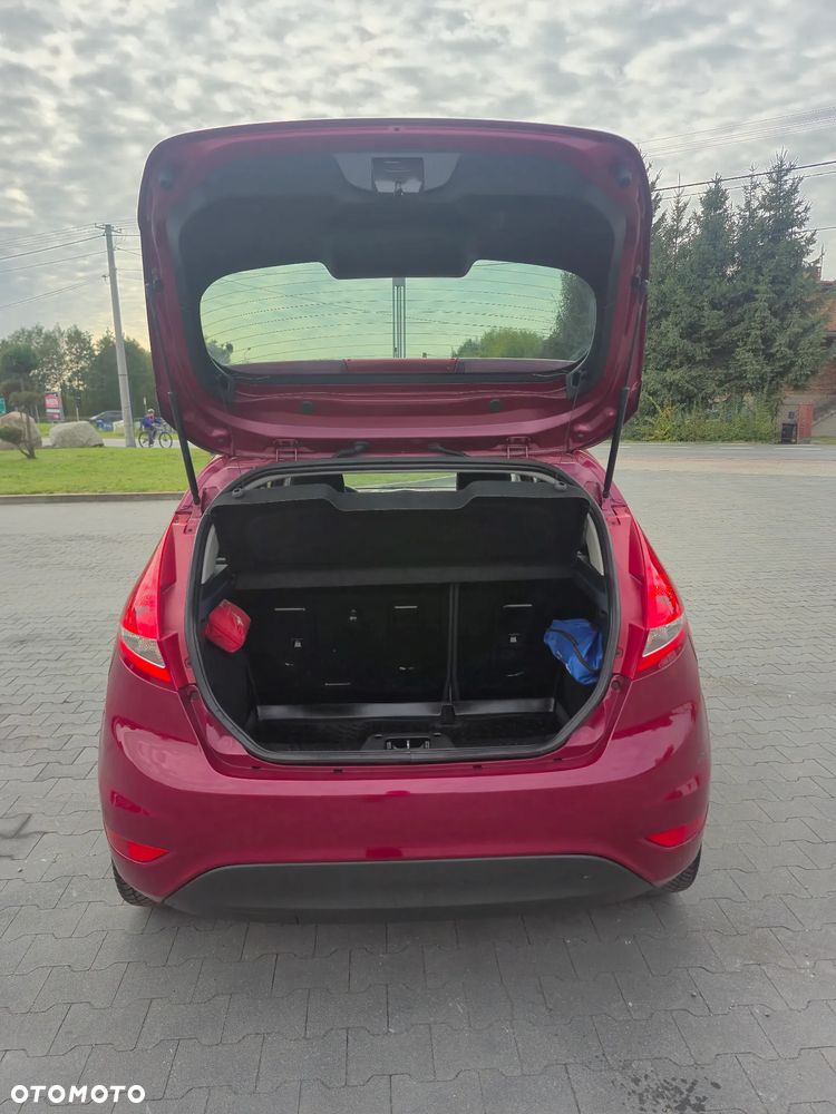 Ford Fiesta 1.4 Titanium - 13