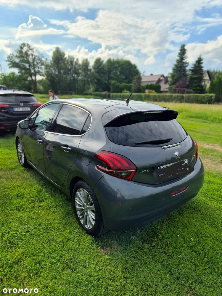 Peugeot 208 1.6 BlueHDi Allure S&S - 3