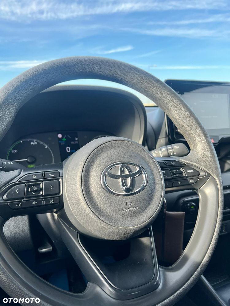 Toyota Yaris - 7