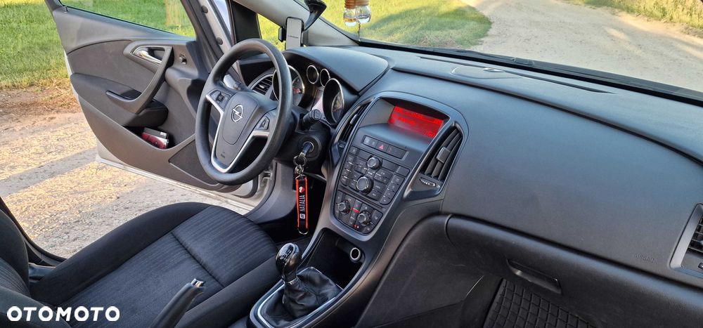Opel Astra - 2