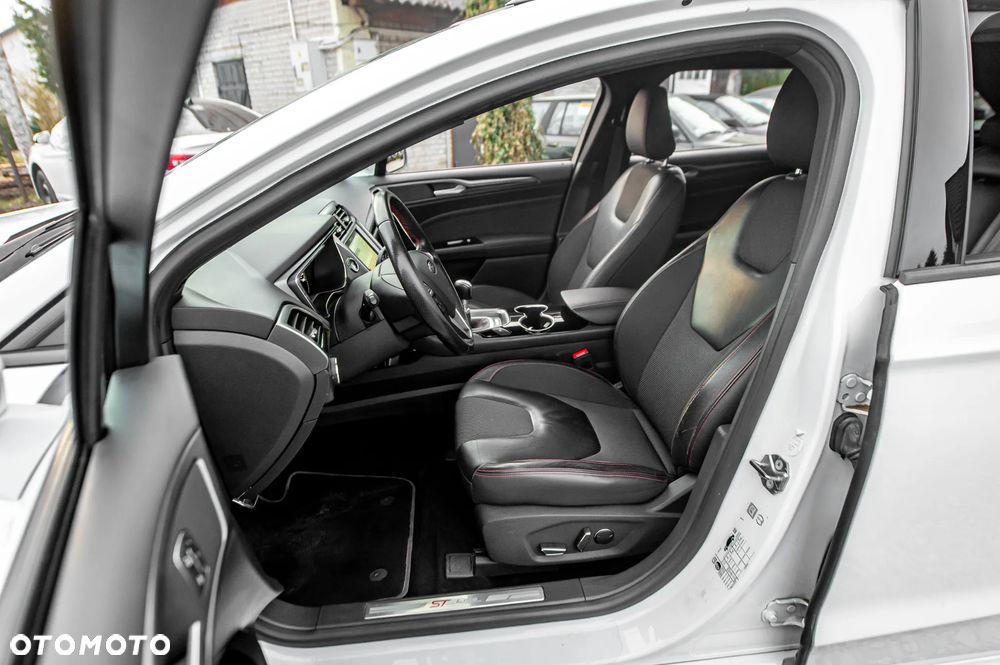 Ford Mondeo - 17